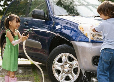 DIY Car Cleaning Tips to Spruce Up Your Ride