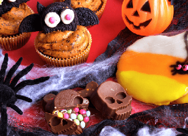 Spook-Tacular DIY Halloween Desserts
